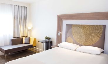 billede på Classic Double Room, 1 Double Bed with Sofa bed-1 Double Bed and 1 Double Sofa Bed Non Refundable Free WiFi