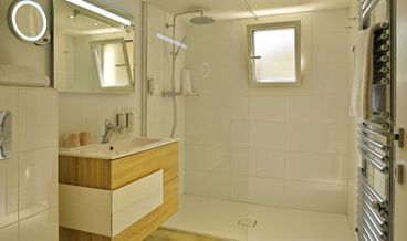 billede på Junior Suite, Terrace-1 Queen Bed Non Refundable Free WiFi Free self parking