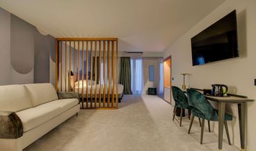billede på Superior Suite-1 Queen Bed and 1 Queen Sofa Bed Non Refundable Free WiFi