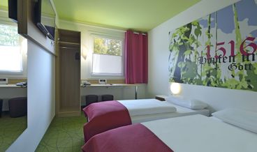 billede på Double Room-1 Queen Bed Non Refundable Free WiFi Free self parking