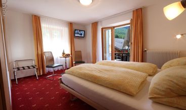 billede på Economy Double Room, Mountain View-1 Double Bed Free WiFi Free breakfast