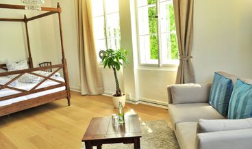 billede på Economy Double Room, Shared Bathroom-1 Queen Bed Non Refundable Free WiFi