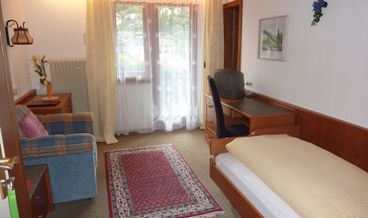 billede på Double Room, Balcony, City View-1 Queen Bed Free WiFi Free self parking