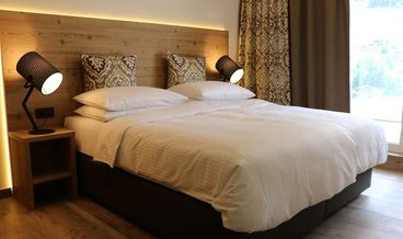 billede på Suite, 1 Bedroom (Cleaning Fee 110 EUR)-2 Double Beds and 1 Twin Bed Non Refundable Free WiFi Free self parking