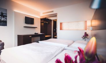 billede på Comfort Room, 2 Twin Beds, Non Smoking-2 Twin Beds Free WiFi Free self parking