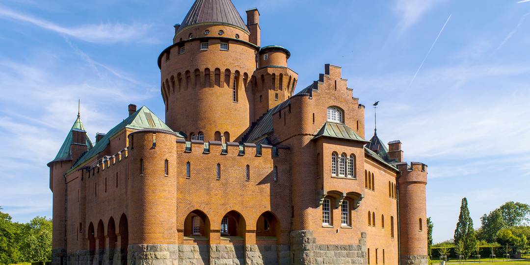 Slotsophold og herregårdsferie i Östergötland