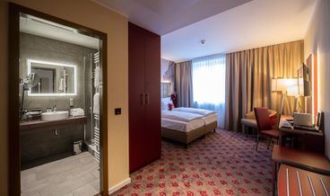 billede på Standard Double or Twin Room-1 King Bed Non Refundable Free WiFi