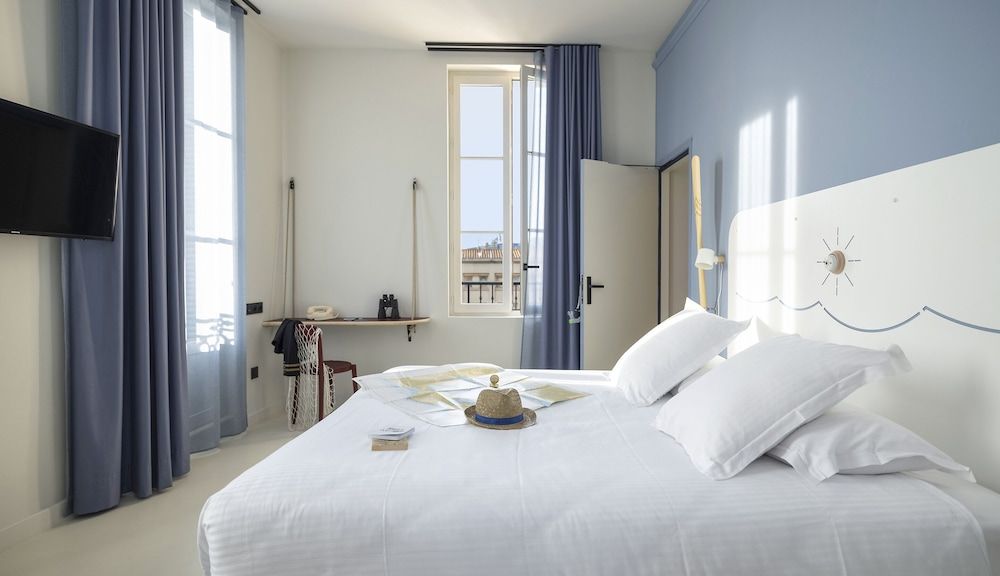 billede på Chambre Pont Superieur avec accès rooftop et bassin