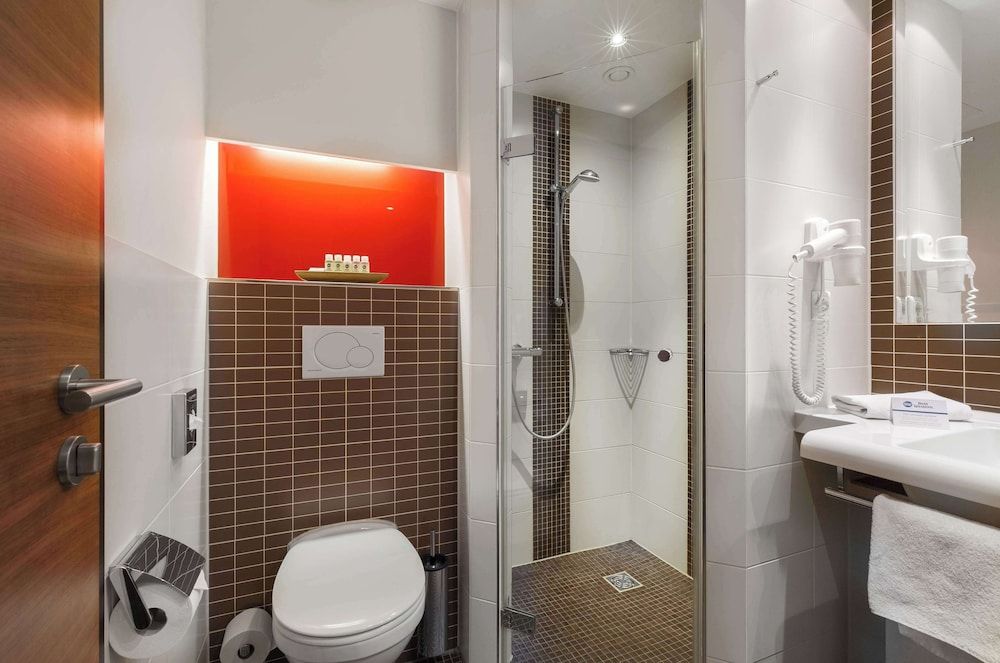 billede på Comfort-værelse - 1 dobbeltseng (Walk-in Shower)