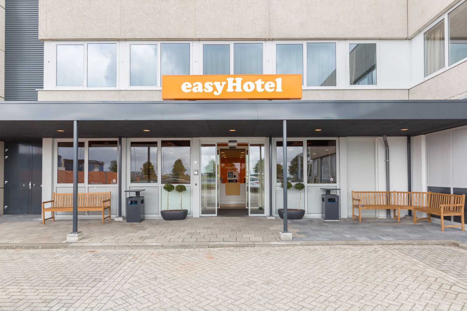 easyHotel Amsterdam Airport Schiphol i Hoofddorp - Få de ...