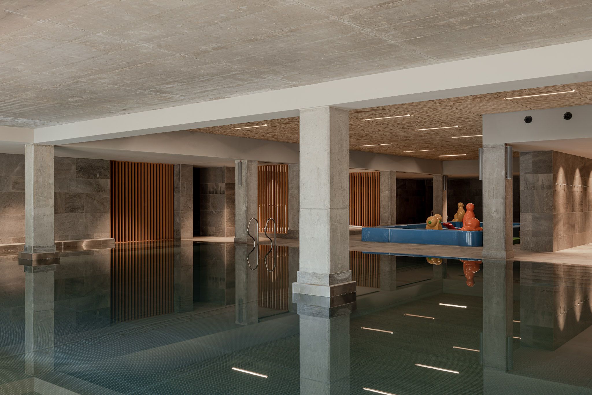 category_swimming