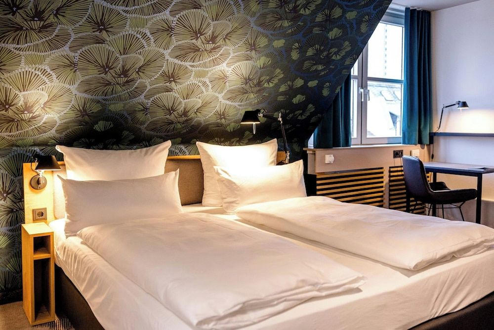 billede på Comfort-værelse - 1 queensize-seng - gårdsplads (Plus)