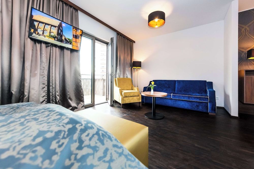 billede på Comfort-værelse - 1 dobbeltseng med sovesofa - balkon (with Sofabed)