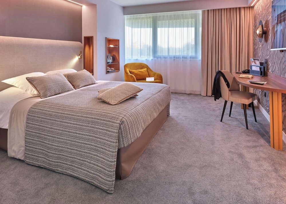 billede på Premium-værelse - 1 kingsize-seng - ikke-ryger - udsigt til golfbane (Larger Room)