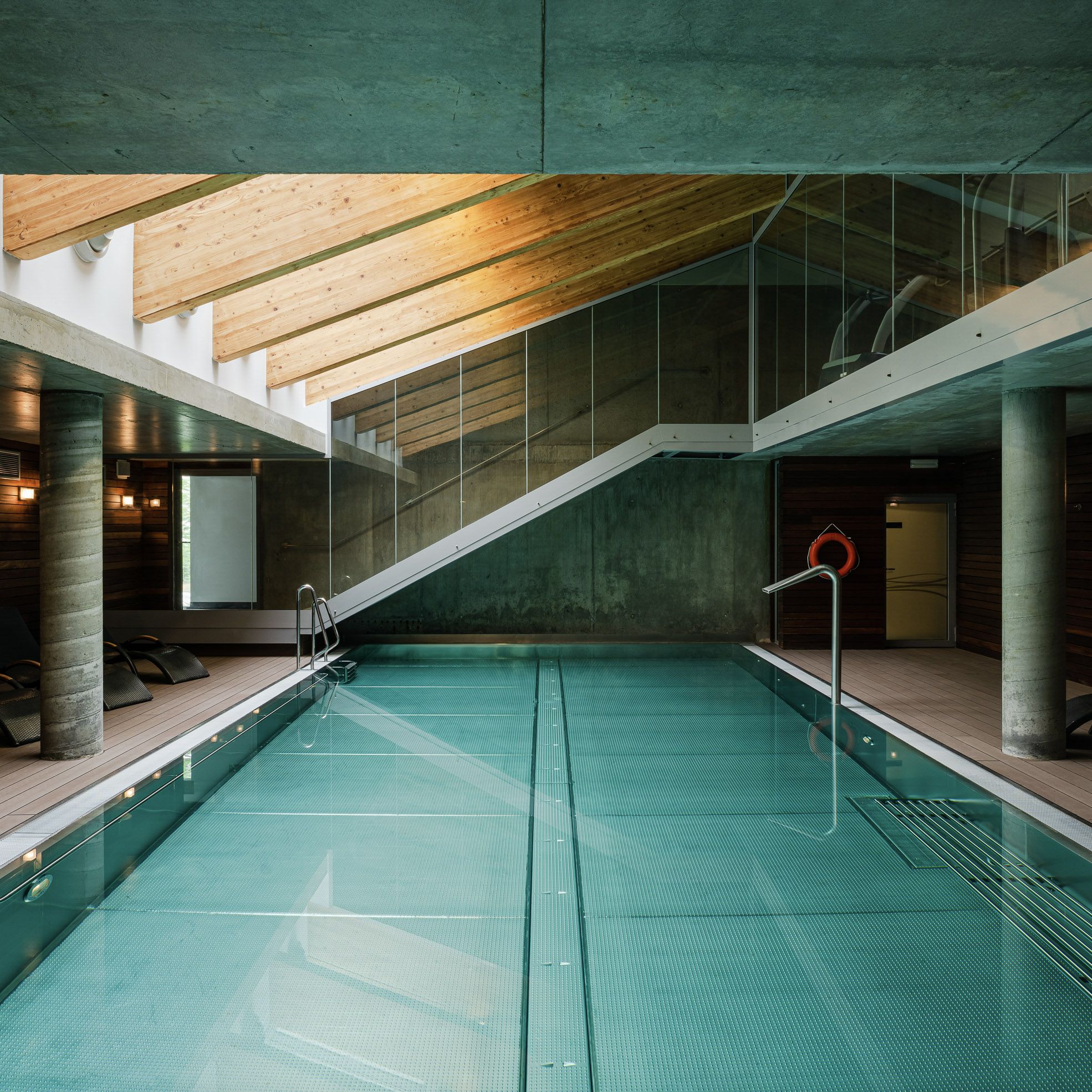 category_swimming