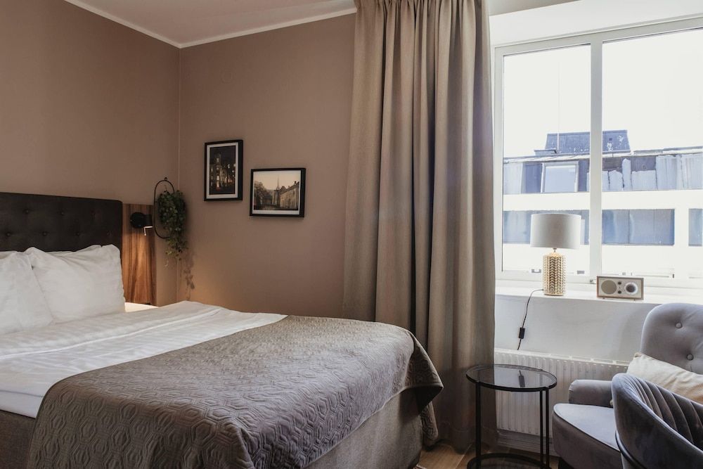 billede på Compact Double (small double bed 140cm)