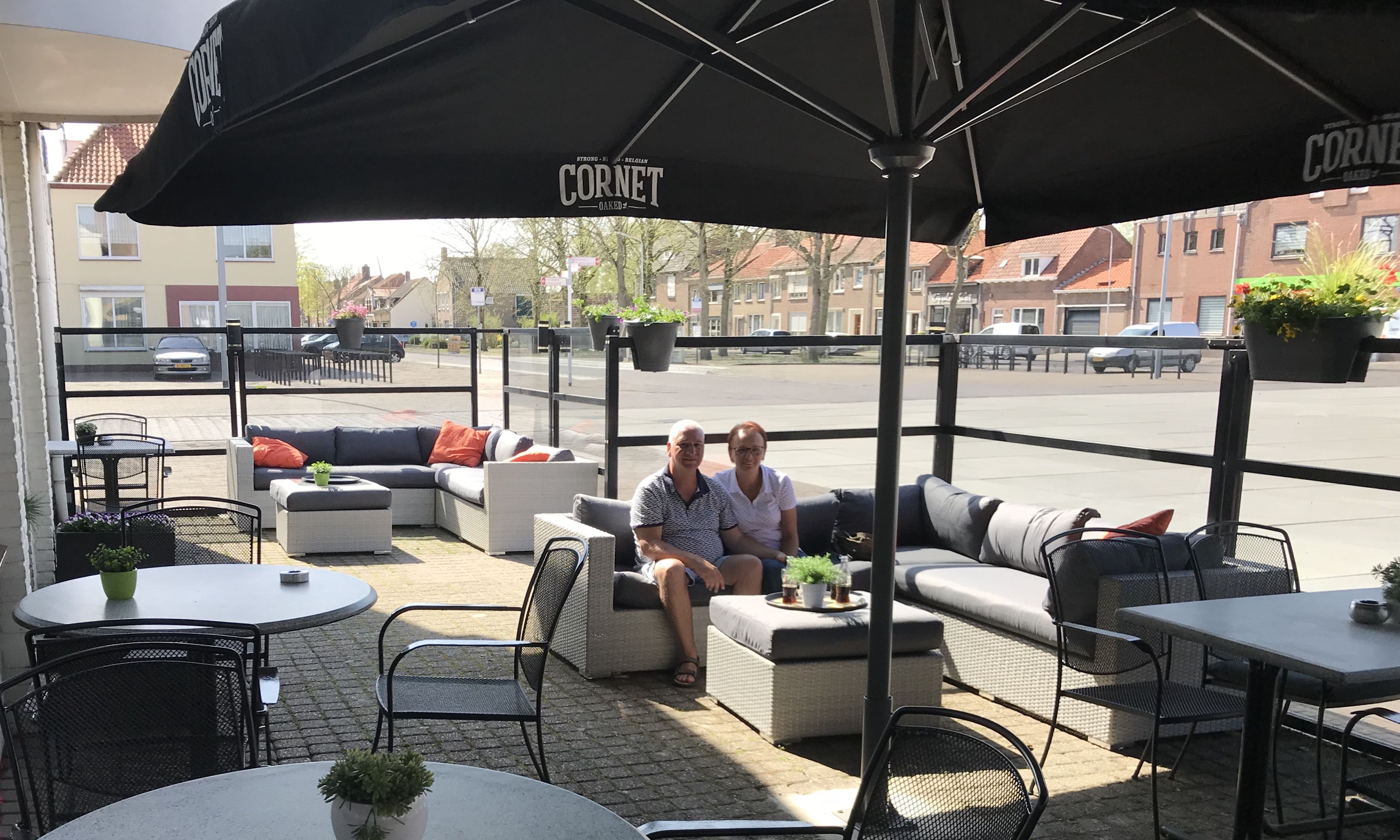 Hotel De Zwaan Schoondijke i Schoondijke - Få de bedste ...