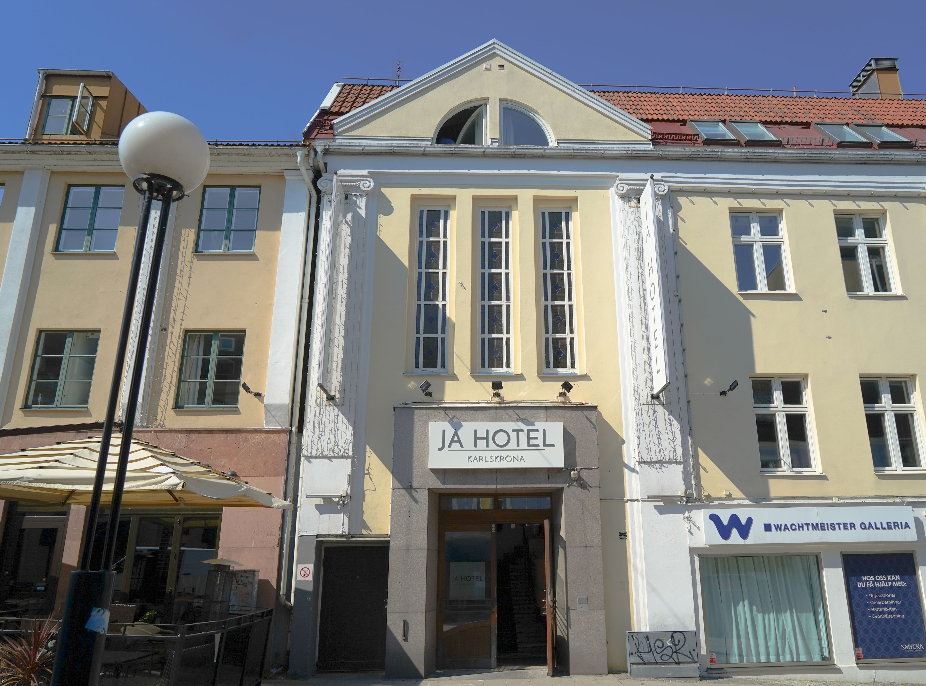 Facade