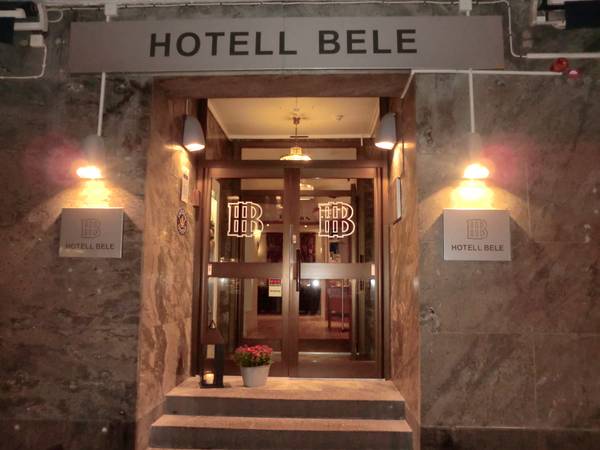 Hotell Bele - Dobbeltværelse small (non-refundable)