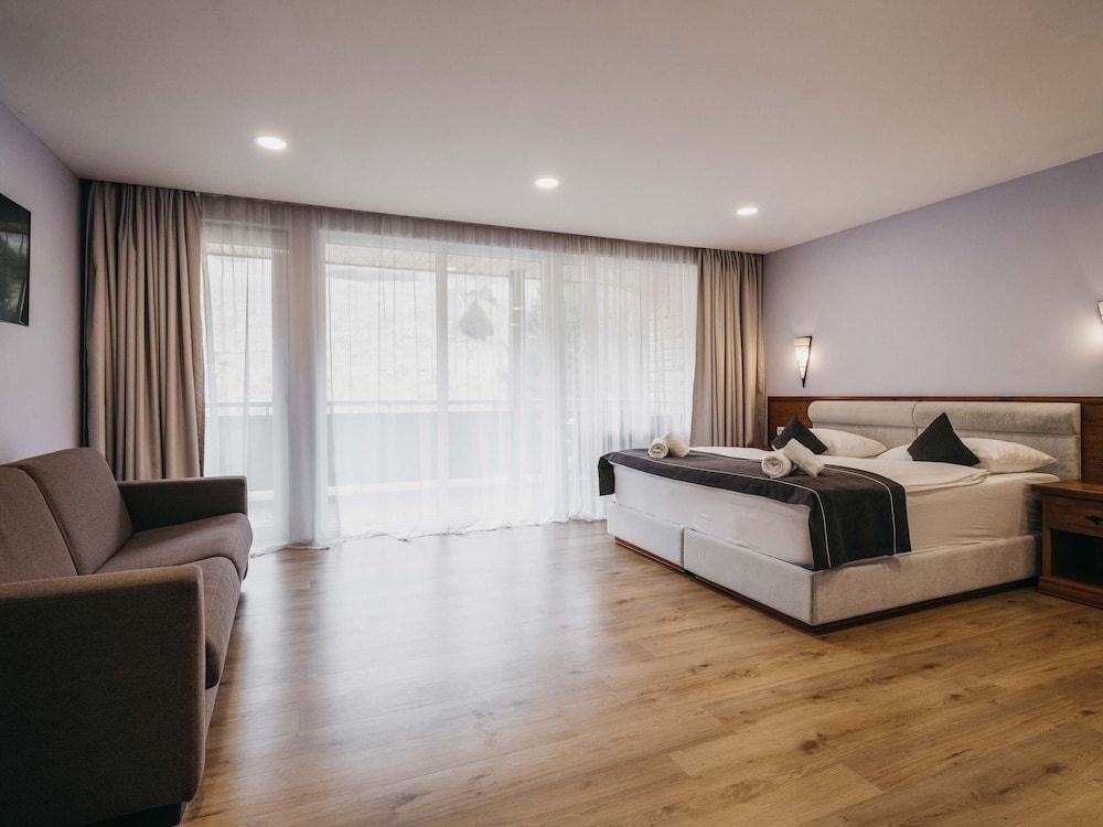 billede på Comfort-dobbeltværelse - 1 soveværelse - balkon - bakkeudsigt