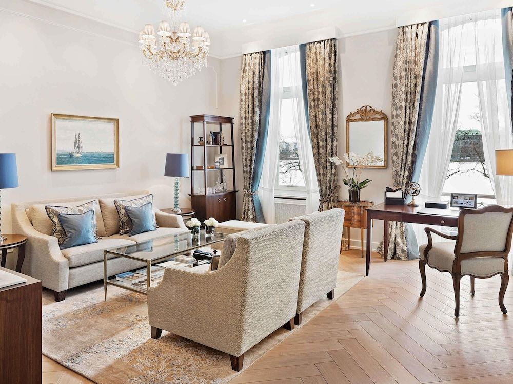 billede på Suite - 1 kingsize-seng med sovesofa - søudsigt (Butler Service)