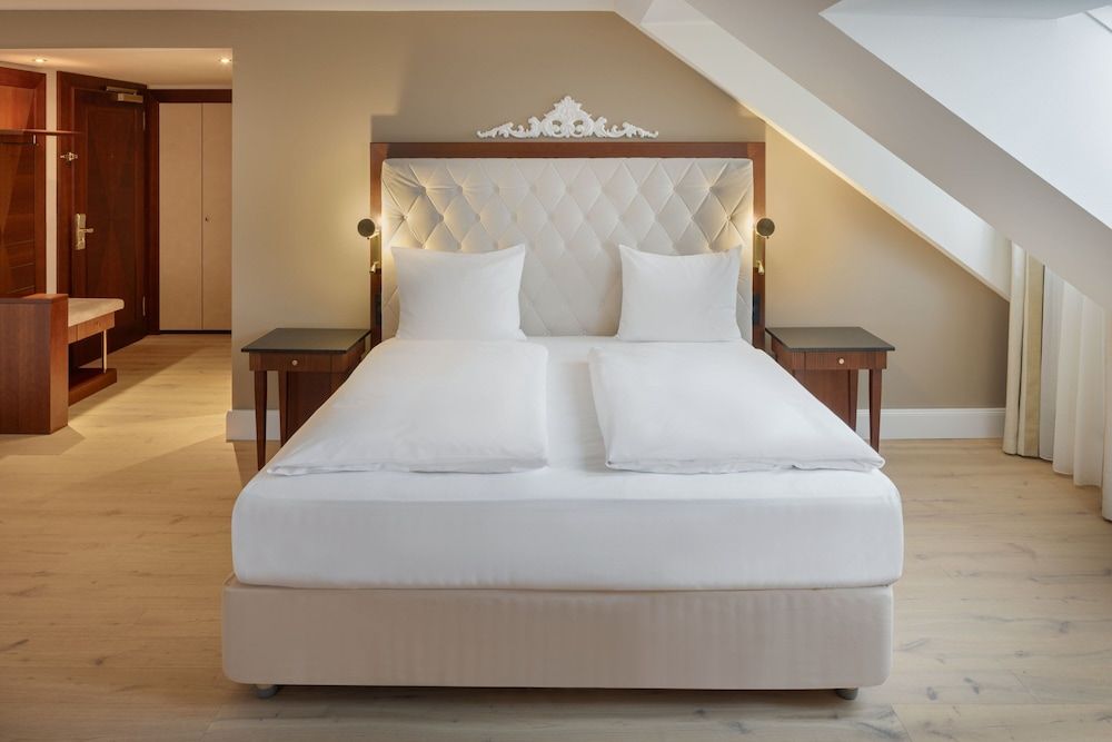 billede på Superior-suite - 1 kingsize-seng med sovesofa - udsigt til have