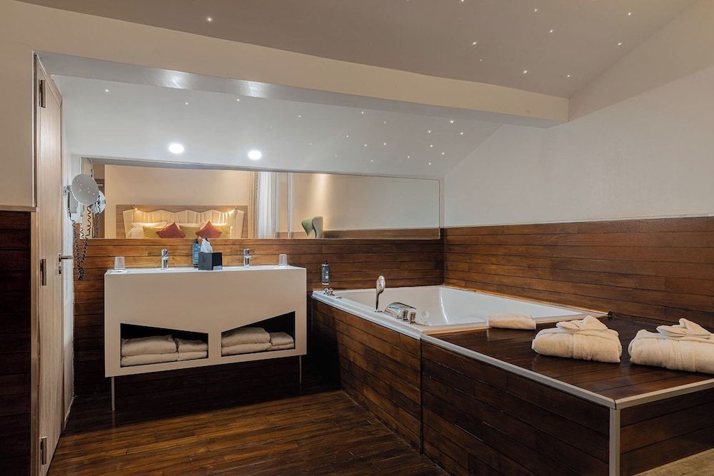 billede på Superior-suite - 1 kingsize-seng - badekar